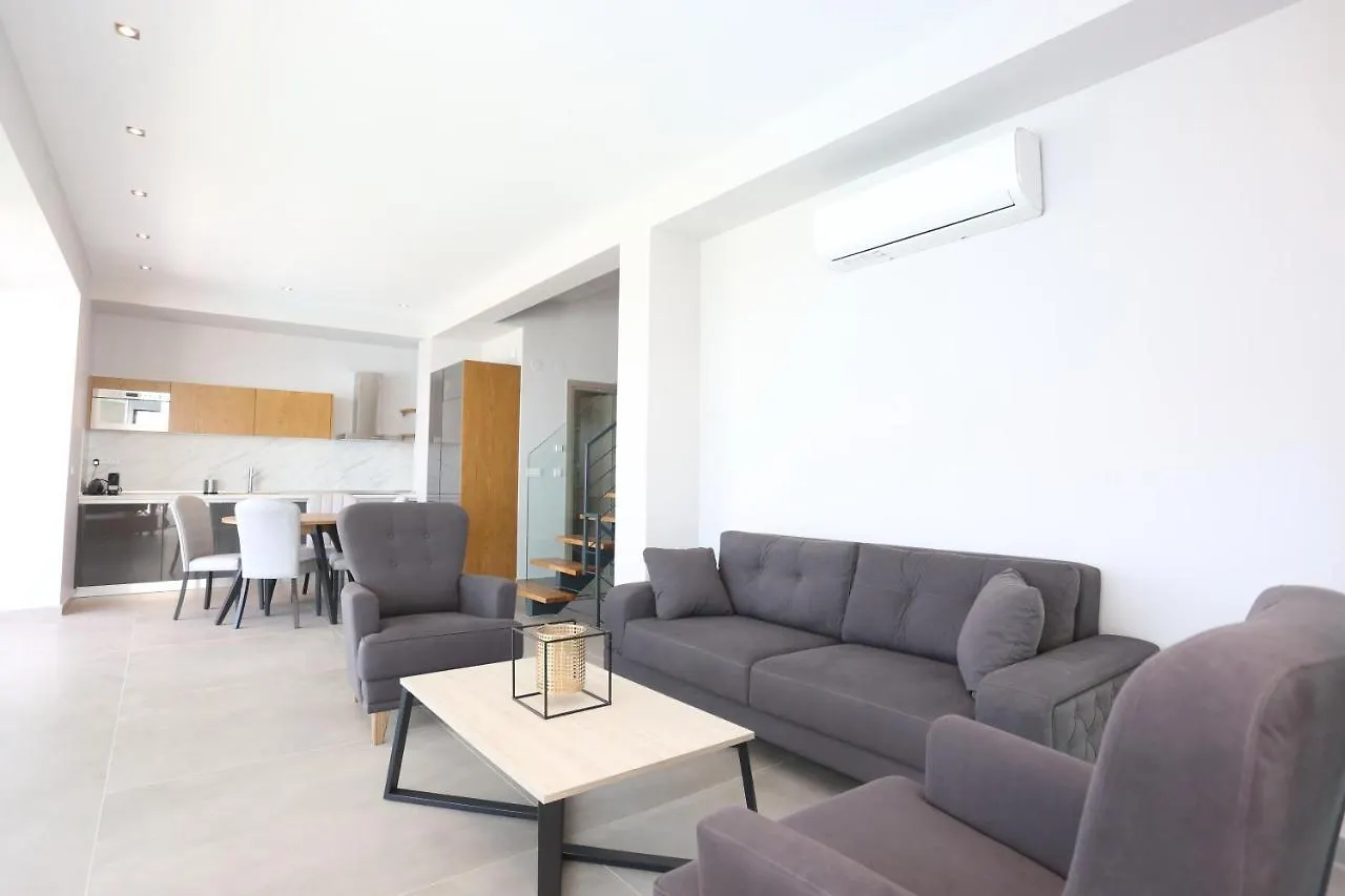 Villas Les Blancs 2 - Private Pool, 5 Bdrms, Panoramic View Hanioti 0*,