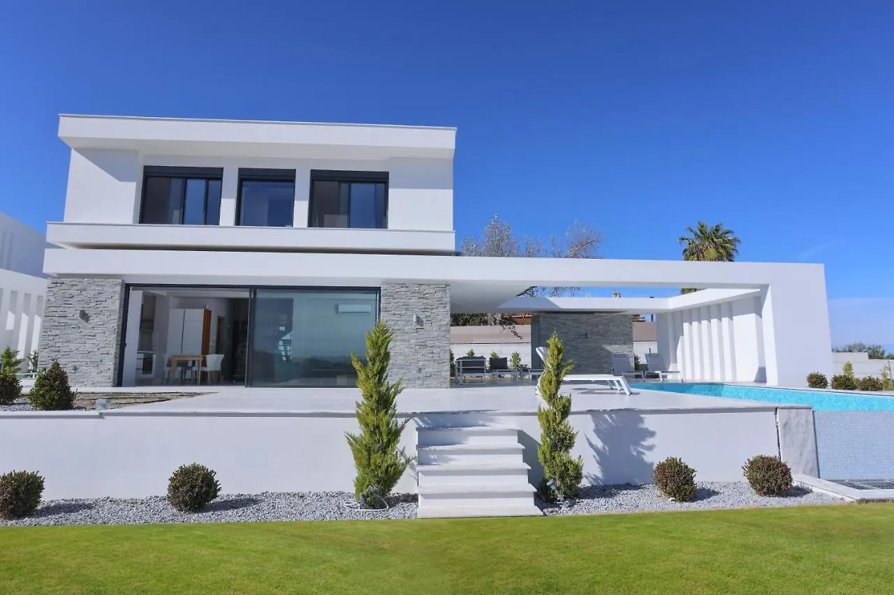 Villas Les Blancs 2 - Private Pool, 5 Bdrms, Panoramic View Hanioti