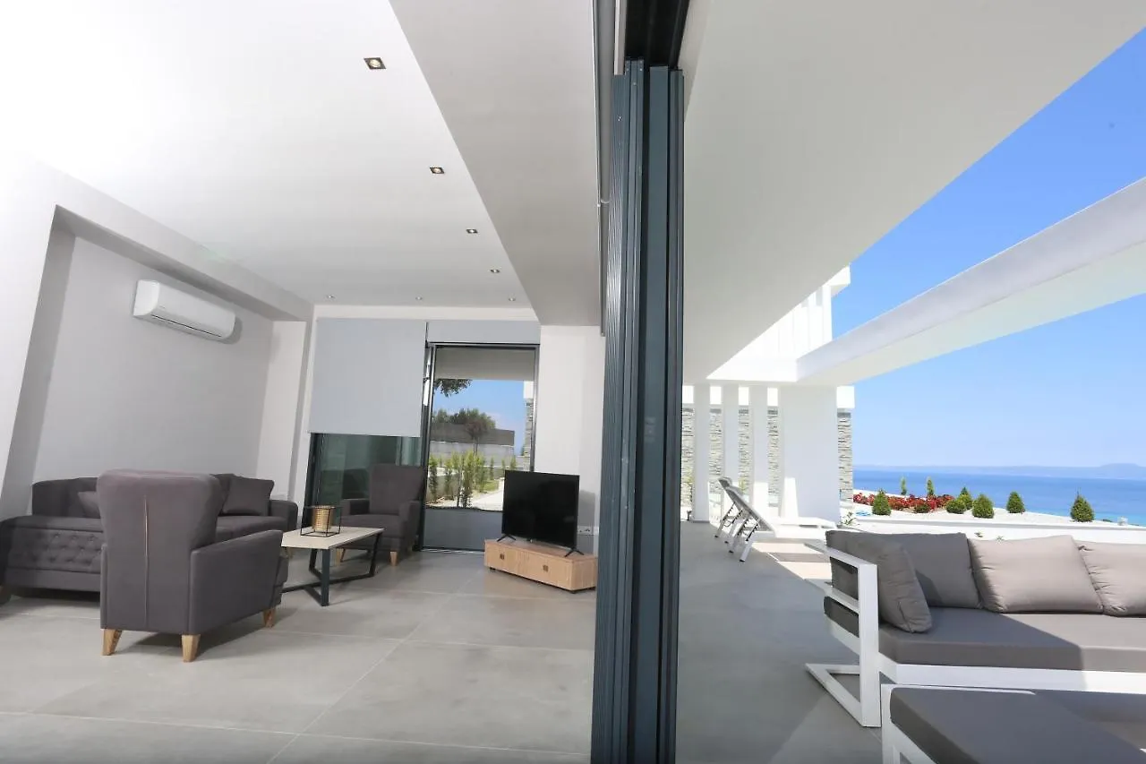 Villas Les Blancs 2 - Private Pool, 5 Bdrms, Panoramic View Chaniotis