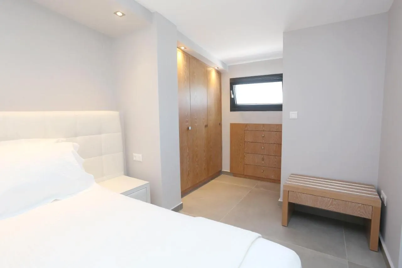Villas Les Blancs 2 - Private Pool, 5 Bdrms, Panoramic View Hanioti